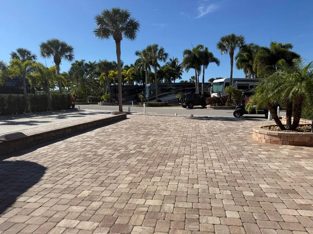 353 NW Foursome Lane, Port Saint Lucie, FL 34986 - Image #1