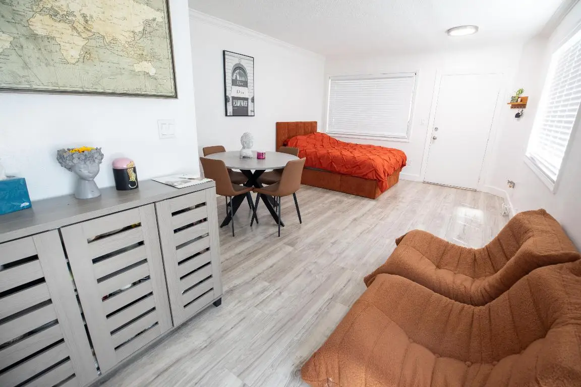 740 11th Street #3a, Miami Beach, FL 33139 - Image #1