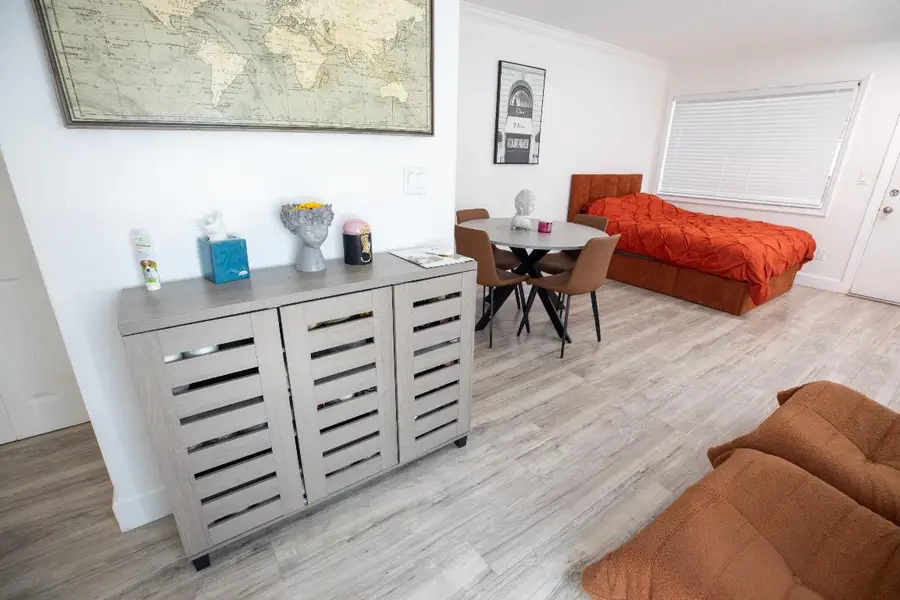 740 11th Street #3a, Miami Beach, FL 33139 - Image #2