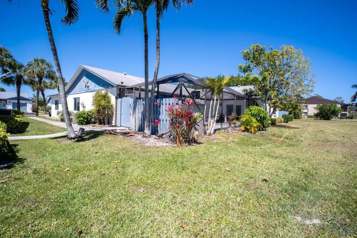 1103 Timberlane Circle, Greenacres, FL 33463 - Image #1