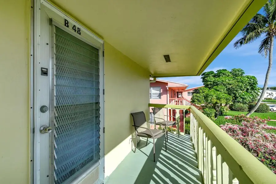 48 Sheffield B, West Palm Beach, FL 33417 - Image #3