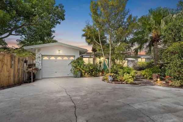 204 E Arbor Avenue, Port St Lucie, FL 34952