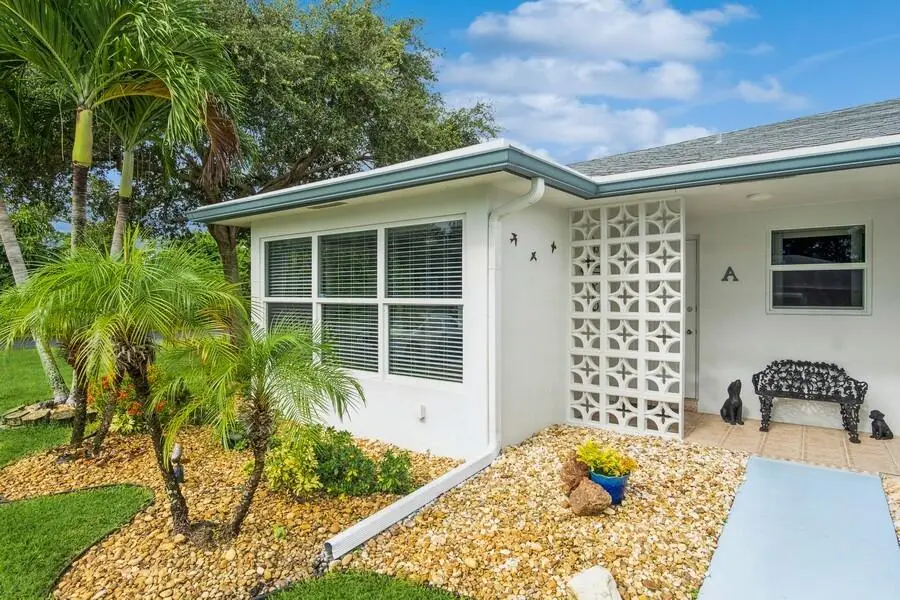 1230 S Drive Way #A, Delray Beach, FL 33445 - Image #2