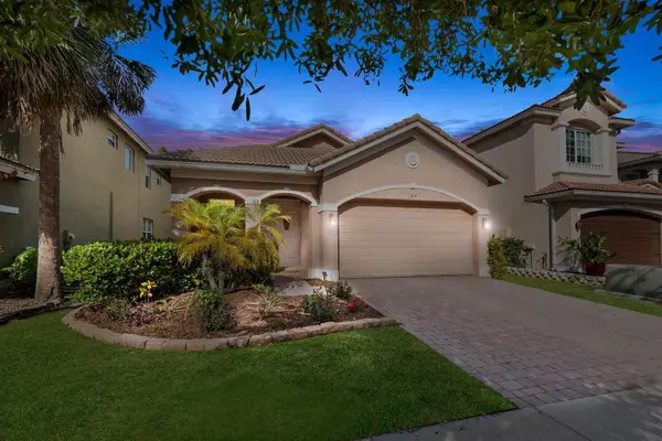 1014 NW Leonardo Circle, Port St Lucie, FL 34986