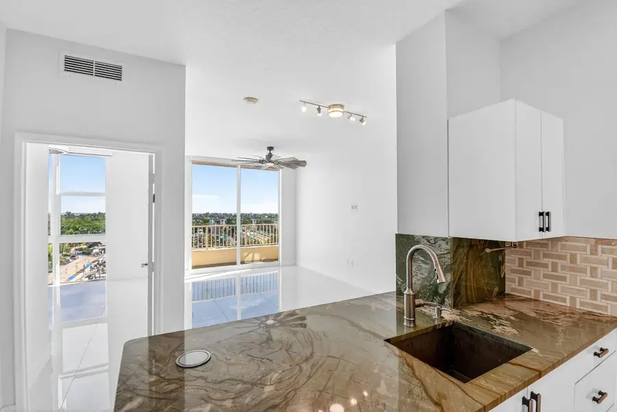 100 NE 6th Street #Ph 704, Boynton Beach, FL 33435 - Image #2