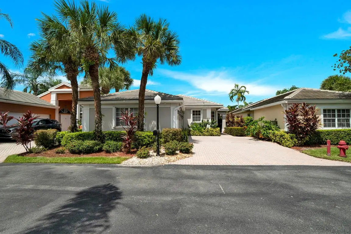 22831 Windsor Wood Court, Boca Raton, FL 33433 - Image #1