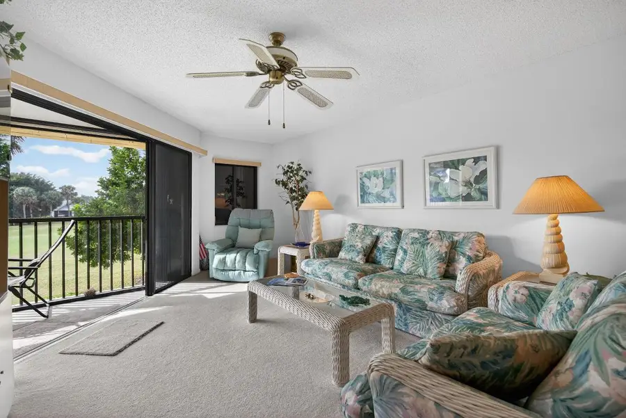 6940 SE Constitution Boulevard #201, Hobe Sound, FL 33455 - Image #3