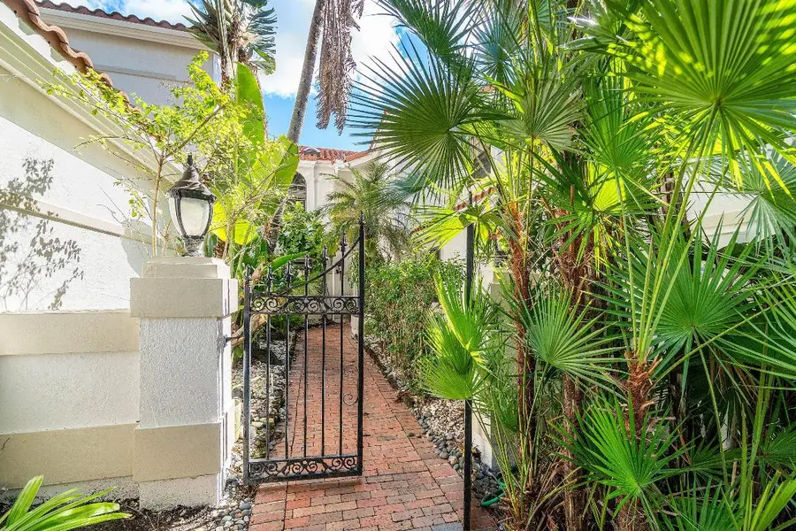 22640 Caravelle Circle, Boca Raton, FL 33433 - Image #3