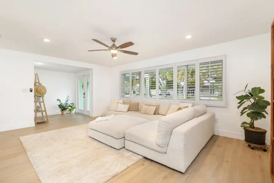 4244 Hyacinth Circle N, Palm Beach Gardens, FL 33410 - Image #3