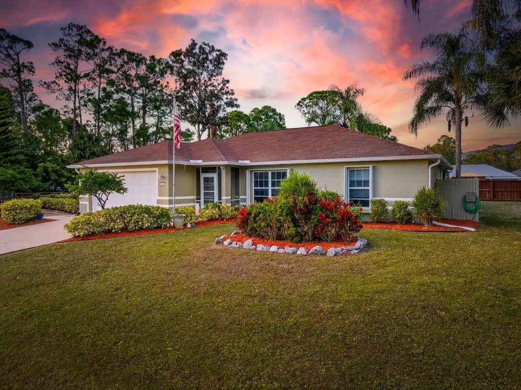 1585 Degamma Street Nw, Palm Bay, FL 32907 - Image #1