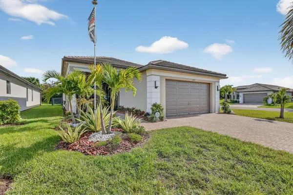 12637 SW Alongshore Drive, Port St Lucie, FL 34953
