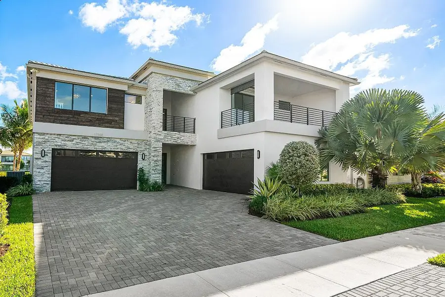 17100 Rainbow Falls Trail, Boca Raton, FL 33496 - Image #2