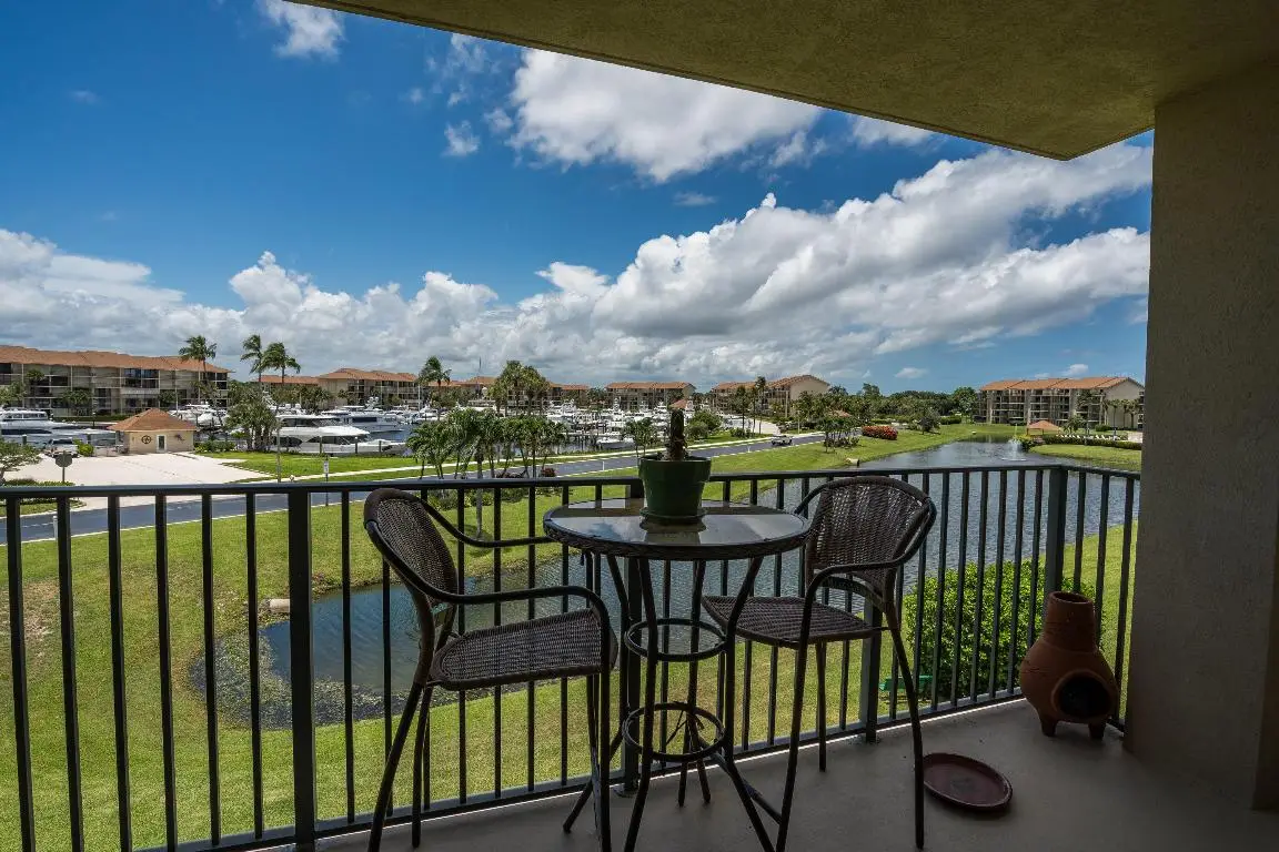 901 Seafarer Circle #306, Jupiter, FL 33477 - Image #1