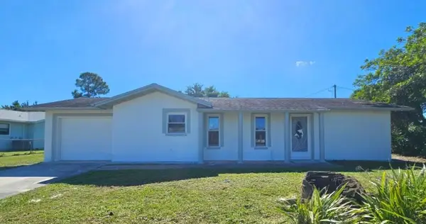 592 SW Banks Ter Terrace, Port St Lucie, FL 34953