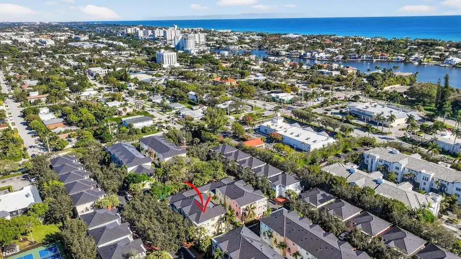 1037 W Heritage Club Circle, Delray Beach, FL 33483 - Image #3