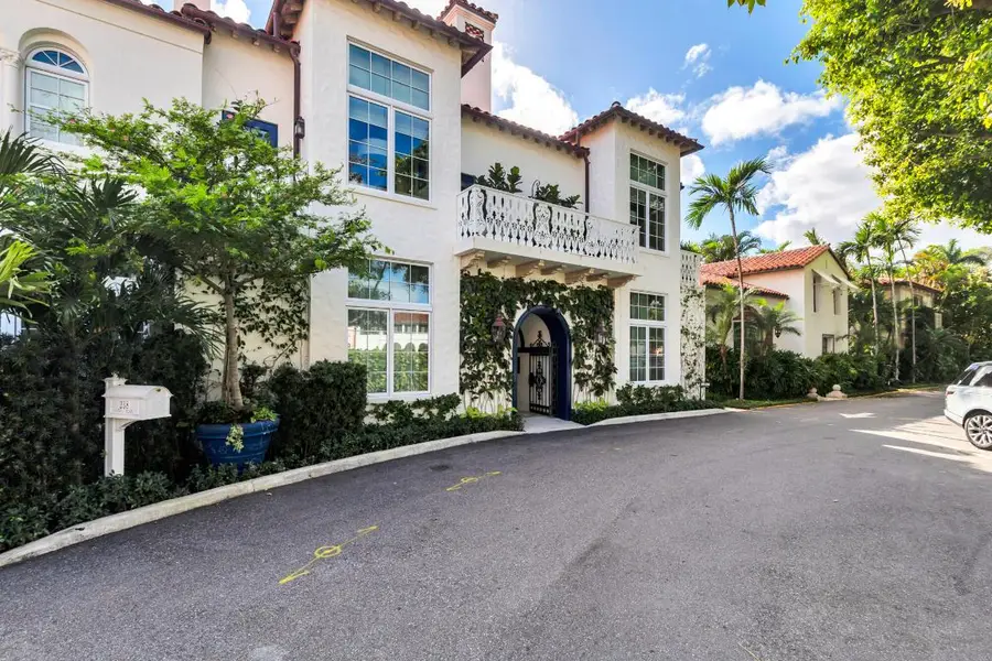 236 Phipps Plaza #236, Palm Beach, FL 33480 - Image #2