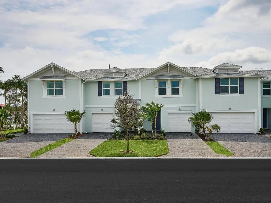 598 Salisbury Circle, Fort Pierce, FL 34982 - Image #2
