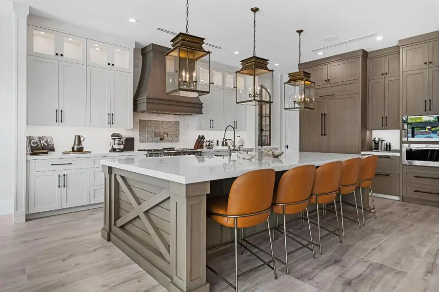 319 Coconut Isle Drive #2, Fort Lauderdale, FL 33301 - Image #2