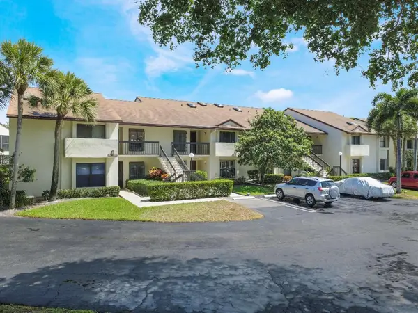 3349 Lucerne Park Drive, Greenacres, FL 33467