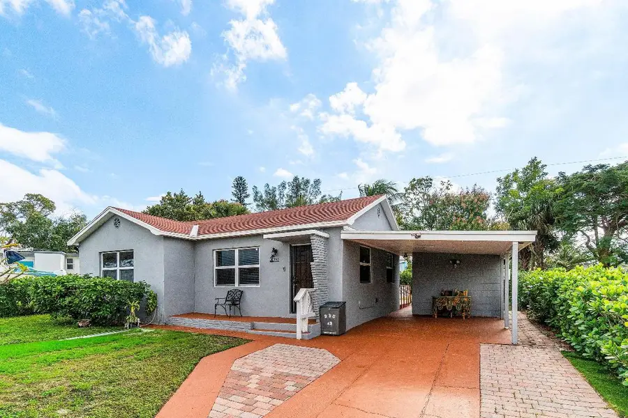 930 43rd Street, West Palm Beach, FL 33407 - Image #3