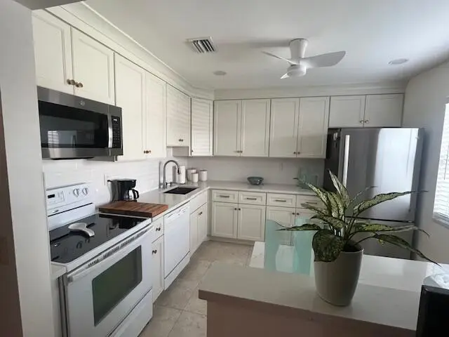 27 Capri #A, Delray Beach, FL 33484 - Image #3