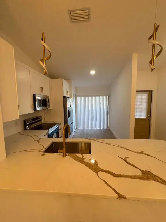 544 Shady Pine Way #A, Greenacres, FL 33415 - Image #3