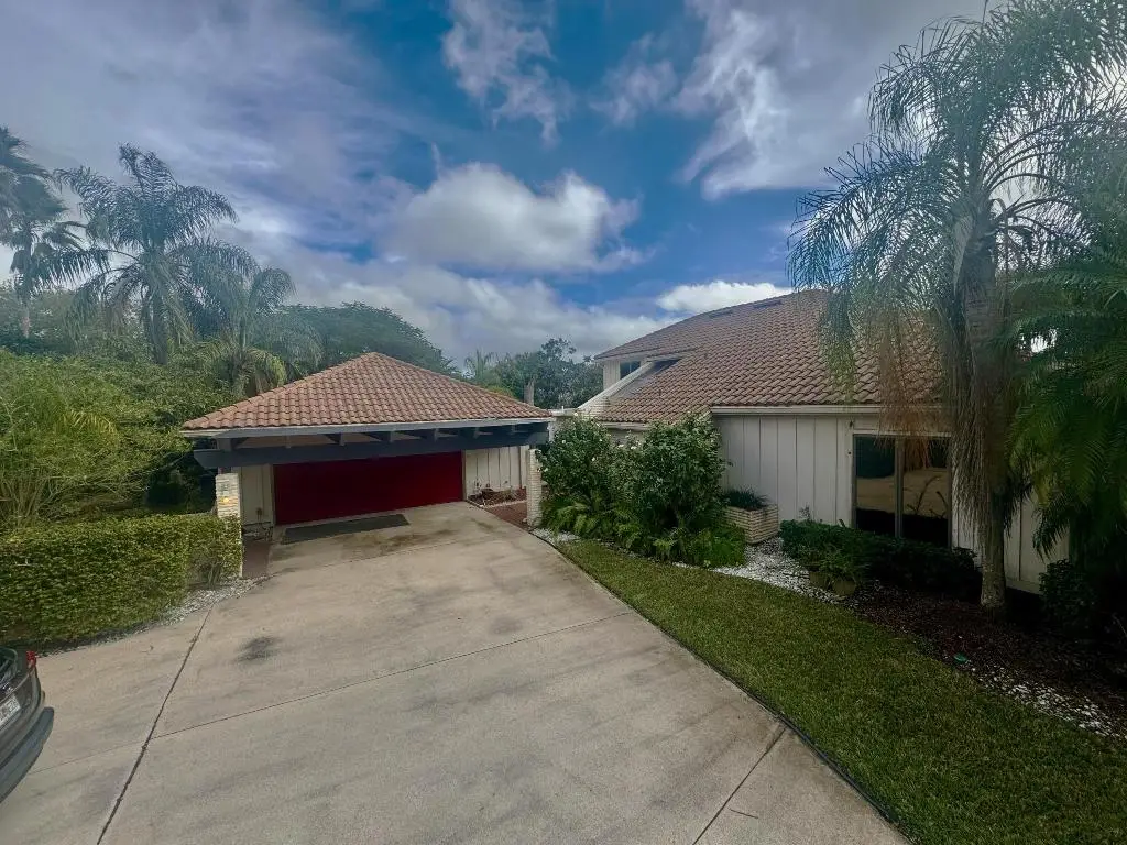 2996 Conifer Drive, Fort Pierce, FL 34951 - Image #1