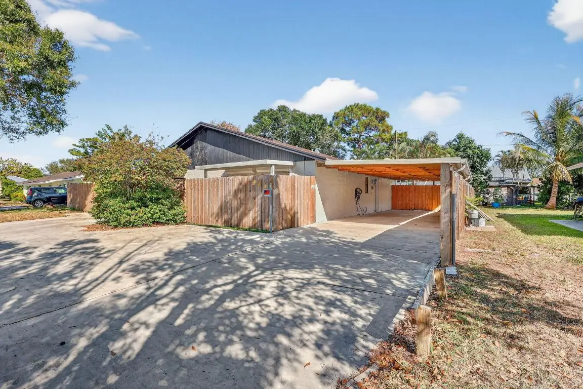 5785 SE Collins Avenue, Stuart, FL 34997 - Image #1