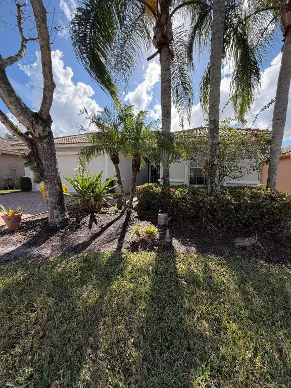 8026 Duomo Circle, Boynton Beach, FL 33472