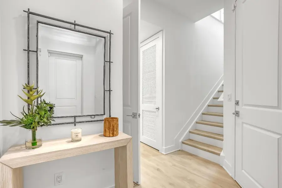 113 Royal Palm Circle, Tequesta, FL 33469 - Image #2