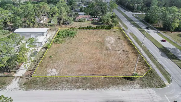 16705 E Lancashire Drive W, Loxahatchee, FL 33470
