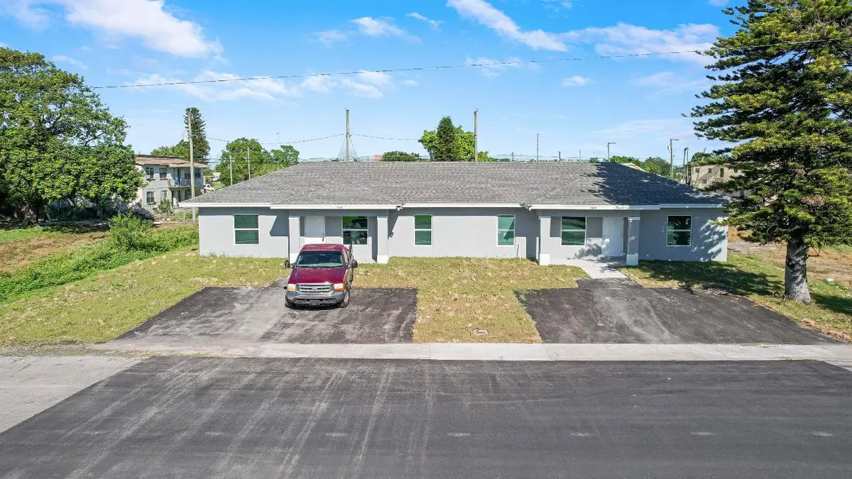 548 SW 5th Street, Belle Glade, FL 33430 - Image #1
