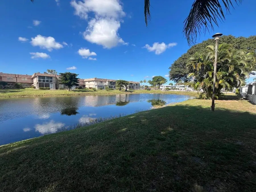 206 Valencia I, Delray Beach, FL 33446 - Image #3