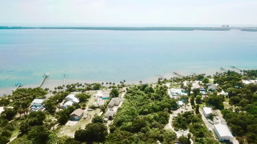 6807 S Indian River Drive, Fort Pierce, FL 34982 - #3