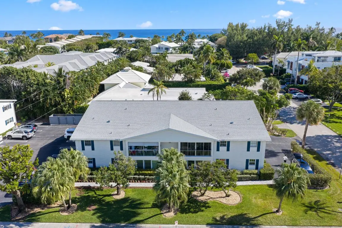 315 Venetian Drive #3, Delray Beach, FL 33483 - Image #1