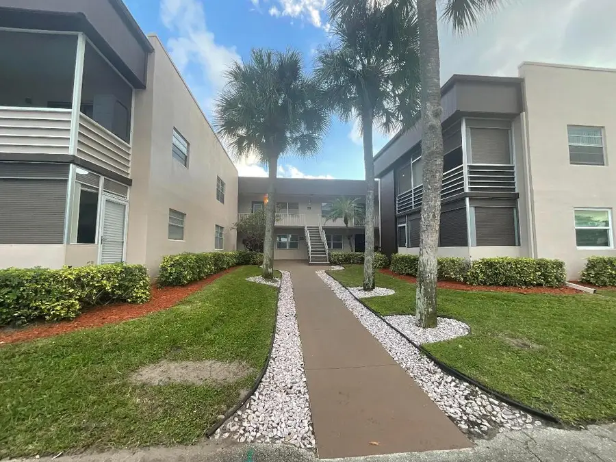 634 Normandy N, Delray Beach, FL 33484 - #2