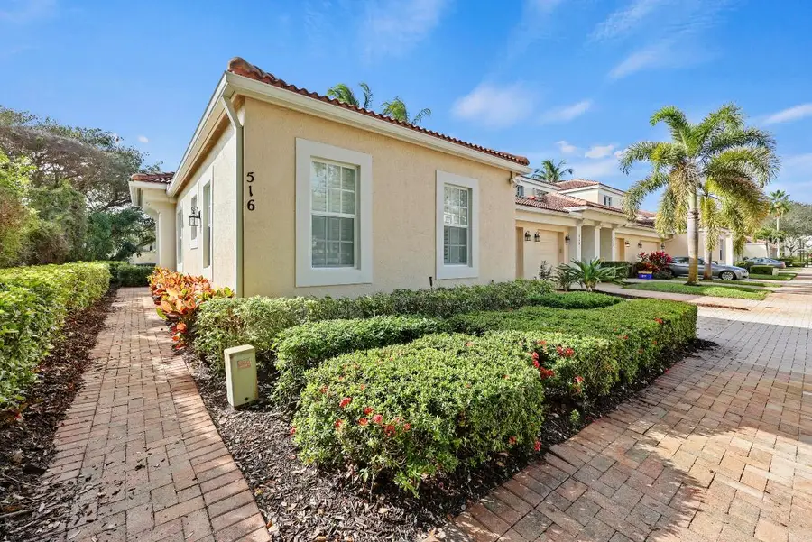 516 Commons Drive, Palm Beach Gardens, FL 33418 - Image #2