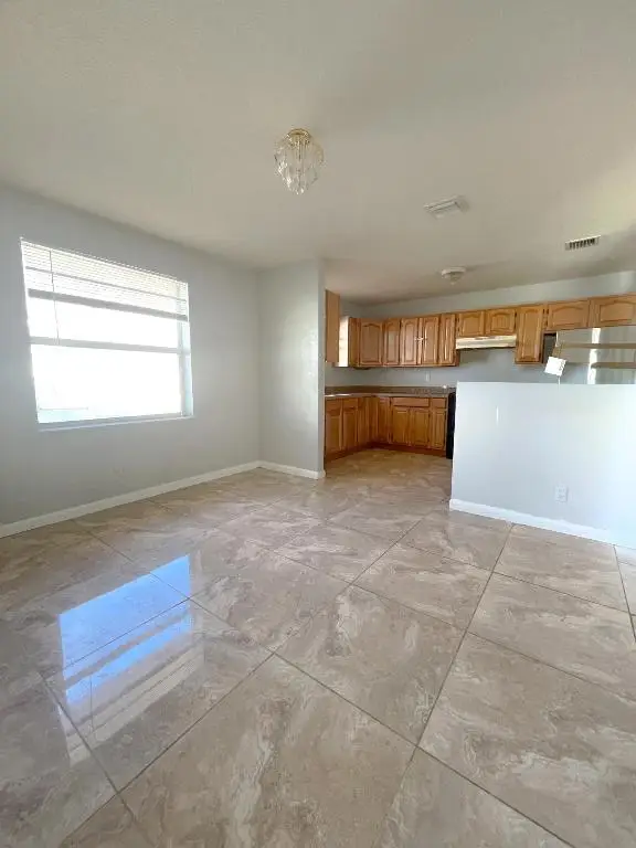 17 SW 6th Avenue, Dania Beach, FL 33004 - Image #2