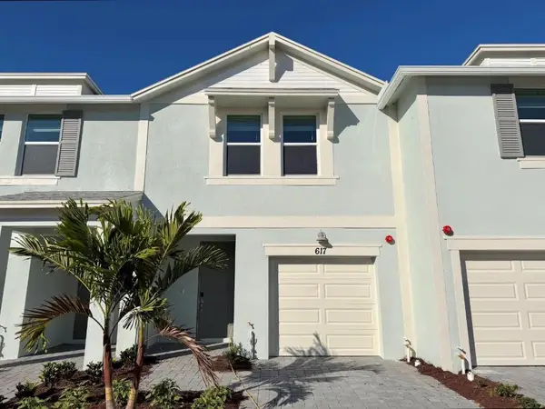 617 Salisbury Circle, Fort Pierce, FL 34982