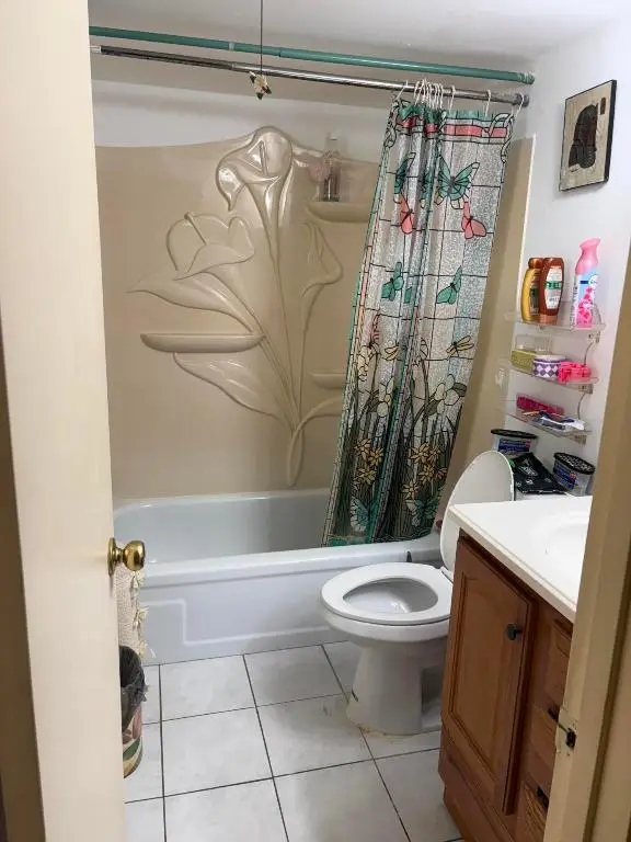 3 Kent A, West Palm Beach, FL 33417