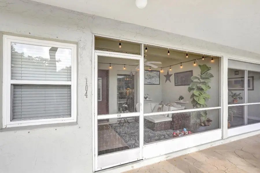 860 SE 6th Avenue #104, Deerfield Beach, FL 33441 - Image #2