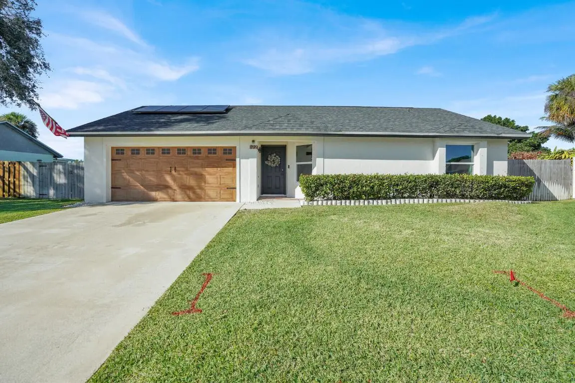 122 Parkwood Drive, Royal Palm Beach, FL 33411 - #1