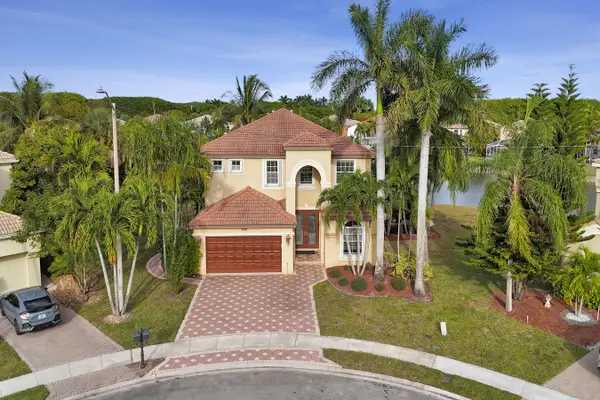 8976 Biddle Court, Wellington, FL 33414