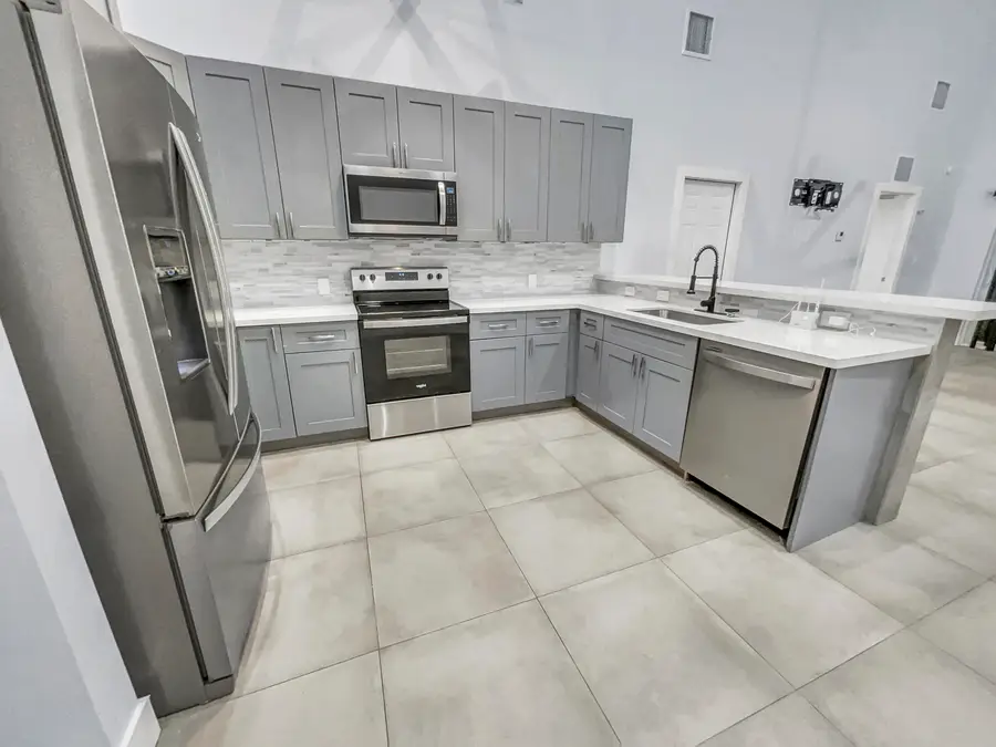 1543 SW 32nd Street, Fort Lauderdale, FL 33315 - Image #3