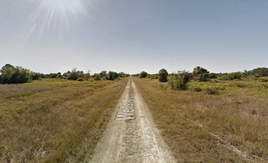 1617 Wells Avenue, Lehigh Acres, FL 33972 - Image #2