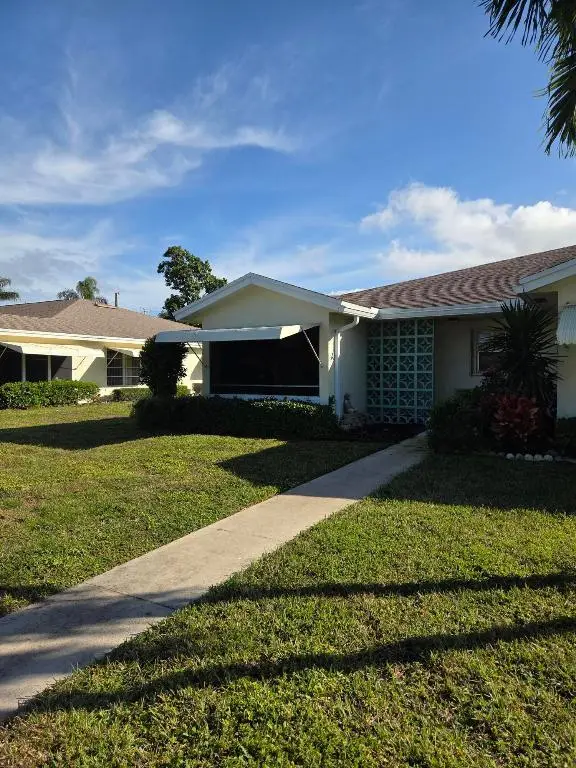 5042 Lakefront Boulevard #A, Delray Beach, FL 33484