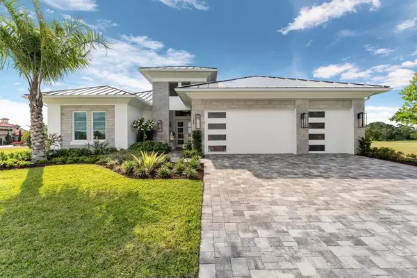 106 SE Via San Marino, Port St Lucie, FL 34984