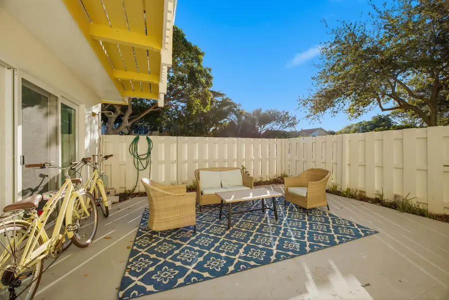 153 Seabreeze Circle, Jupiter, FL 33477 - Image #2