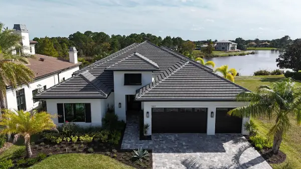 207 SE Bella Strano, Port St Lucie, FL 34984