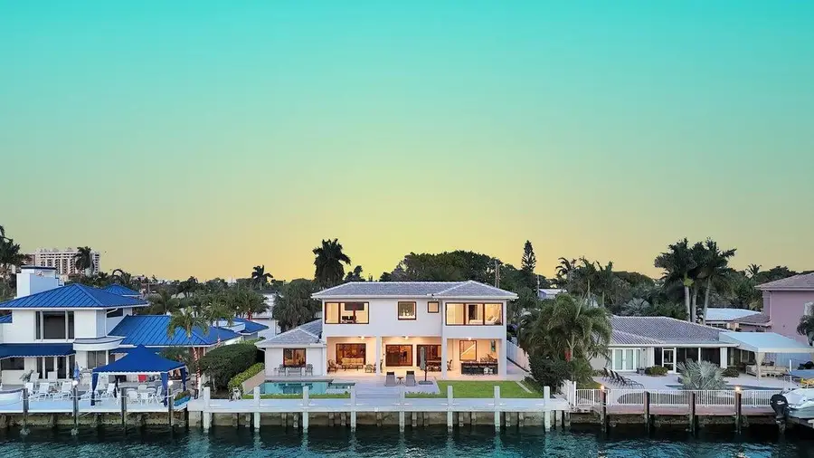 4555 W Tradewinds Avenue, Fort Lauderdale, FL 33308 - Image #2